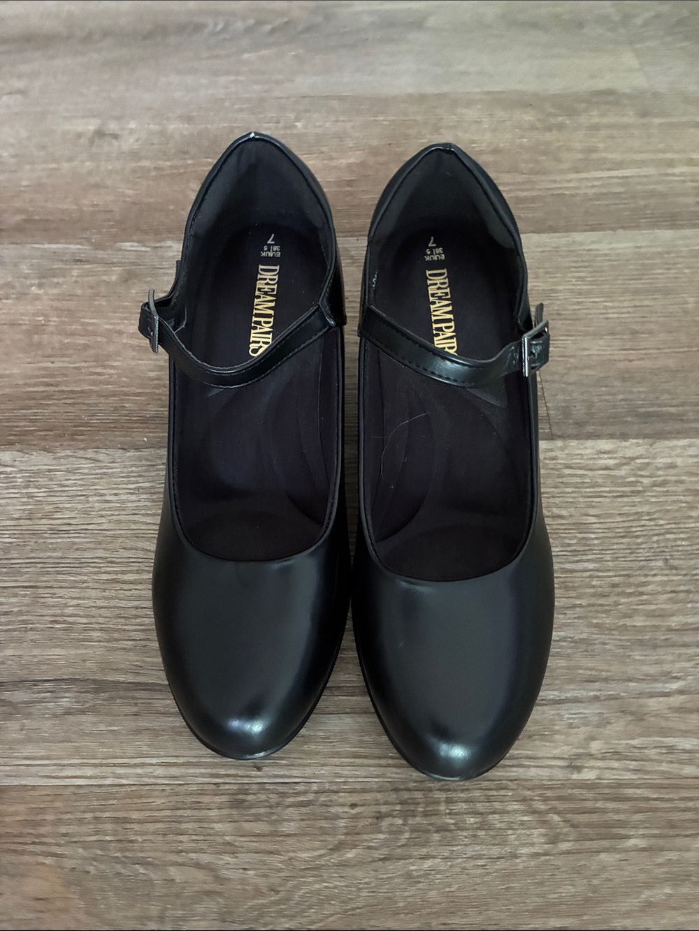 Maryjane Leather shoes NWT